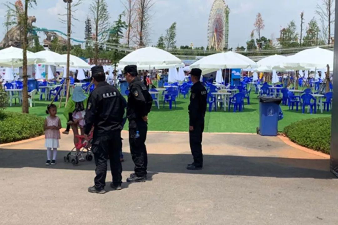 033.jpg 服务涵盖昆明无人机培训、昆明保安服务、昆明物业服务、昆明宠物医疗美容、昆明职业技能培训服务、昆明广告策划、昆明安防监控。