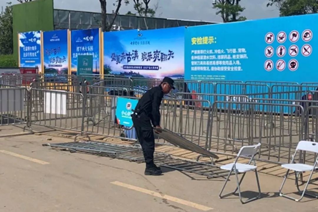 undefined 服务涵盖昆明无人机培训、昆明保安服务、昆明物业服务、昆明宠物医疗美容、昆明职业技能培训服务、昆明广告策划、昆明安防监控。