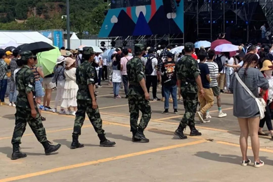 029.jpg 服务涵盖昆明无人机培训、昆明保安服务、昆明物业服务、昆明宠物医疗美容、昆明职业技能培训服务、昆明广告策划、昆明安防监控。