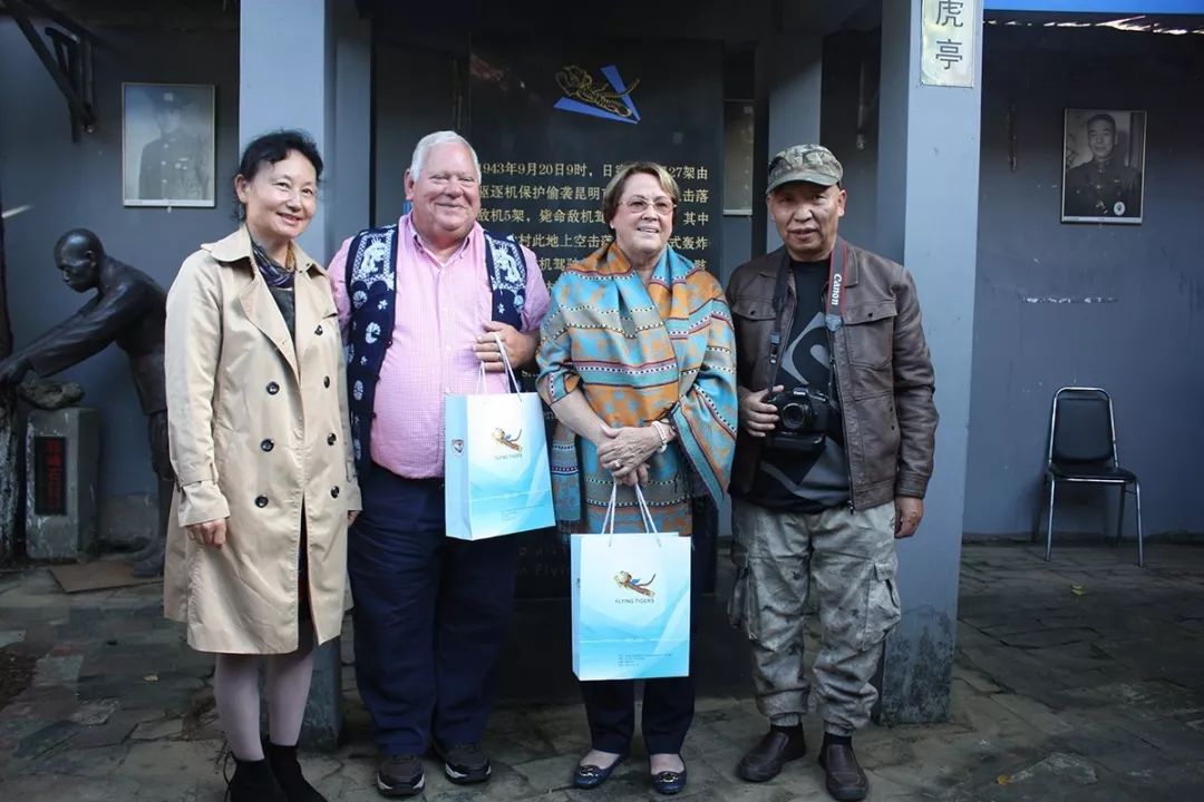 11-8.jpg 服务涵盖昆明无人机培训、昆明保安服务、昆明物业服务、昆明宠物医疗美容、昆明职业技能培训服务、昆明广告策划、昆明安防监控。