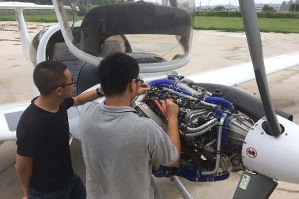 服务涵盖昆明无人机培训、昆明保安服务、昆明物业服务、昆明宠物医疗美容、昆明职业技能培训服务、昆明广告策划、昆明安防监控。