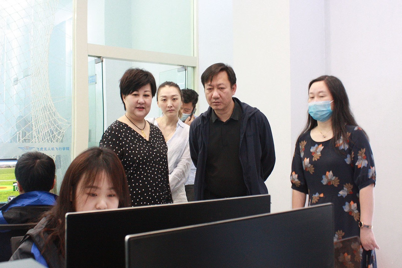 服务涵盖昆明无人机培训、昆明保安服务、昆明物业服务、昆明宠物医疗美容、昆明职业技能培训服务、昆明广告策划、昆明安防监控。