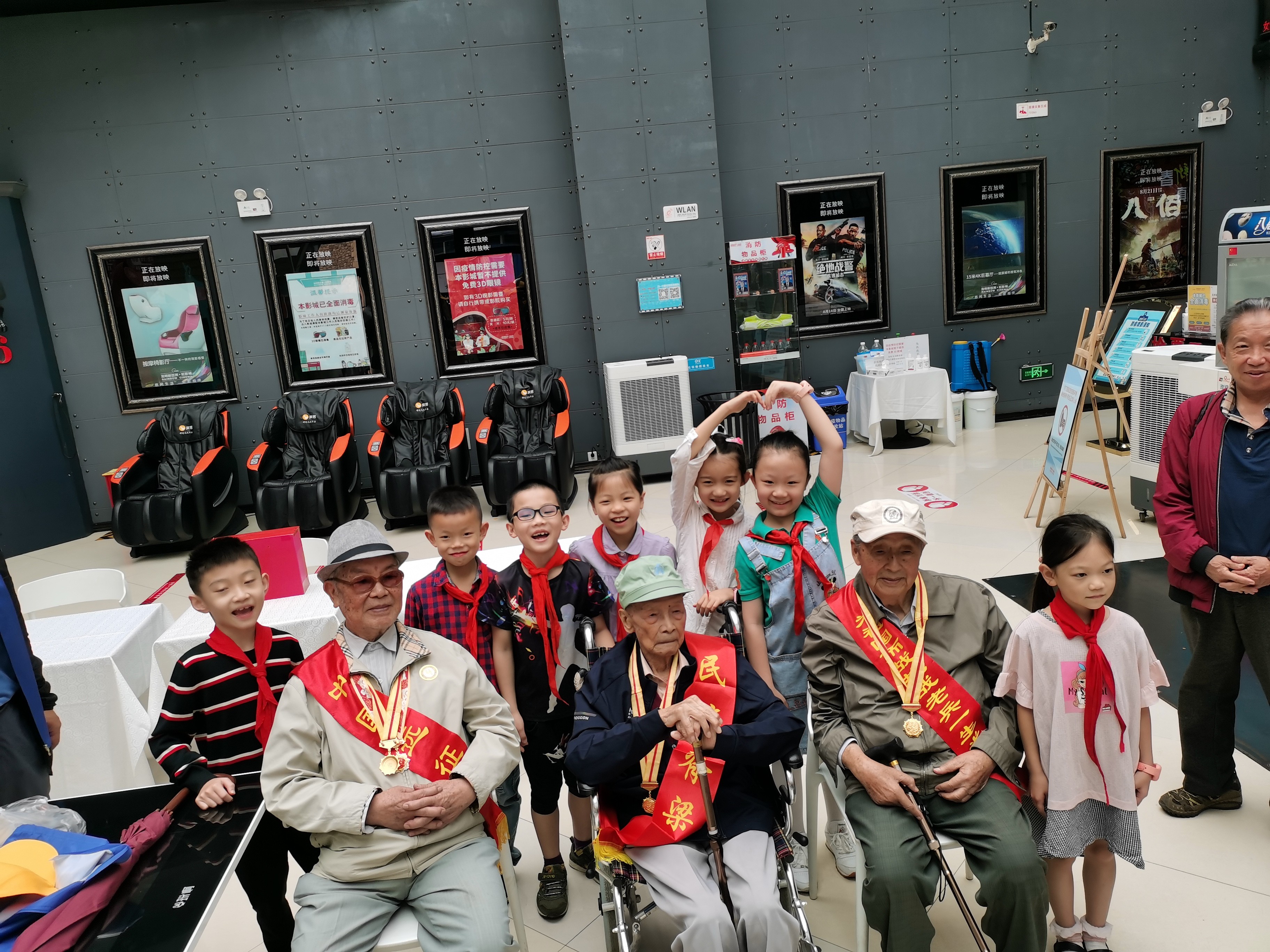 服务涵盖昆明无人机培训、昆明保安服务、昆明物业服务、昆明宠物医疗美容、昆明职业技能培训服务、昆明广告策划、昆明安防监控。