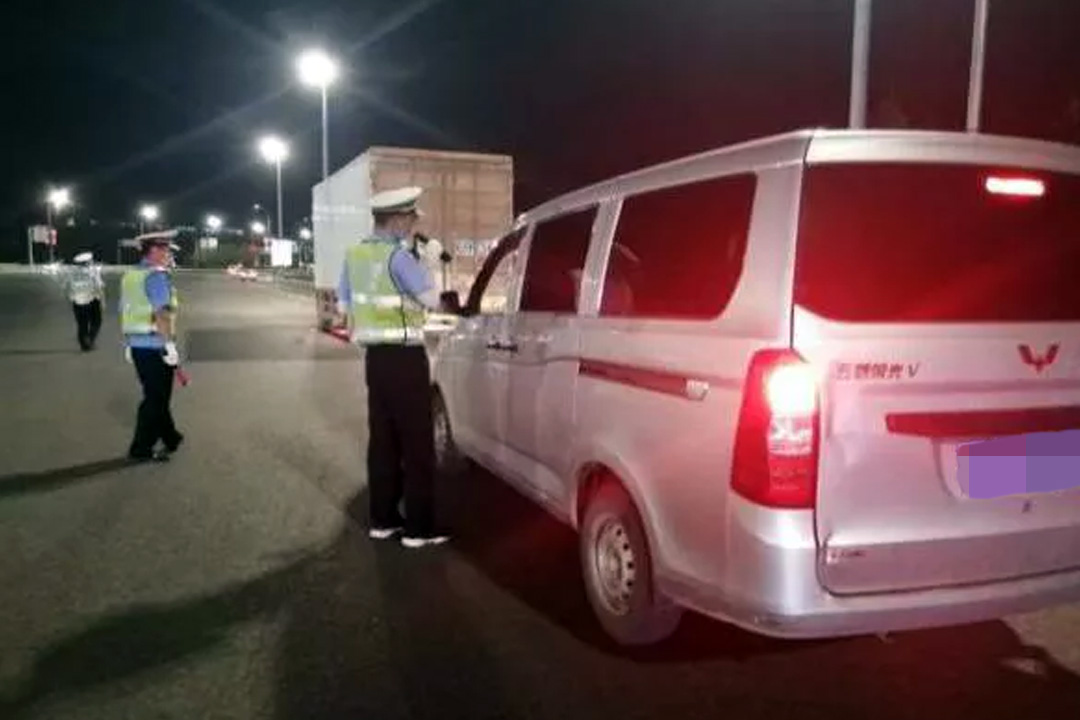 服务涵盖昆明无人机培训、昆明保安服务、昆明物业服务、昆明宠物医疗美容、昆明职业技能培训服务、昆明广告策划、昆明安防监控。