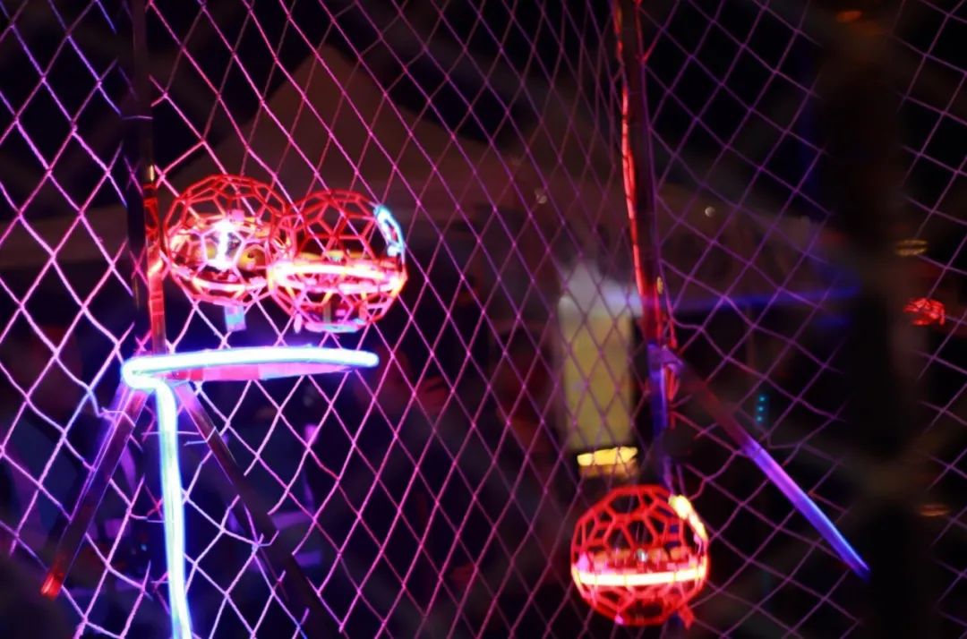 05.jpg 服务涵盖昆明无人机培训、昆明保安服务、昆明物业服务、昆明宠物医疗美容、昆明职业技能培训服务、昆明广告策划、昆明安防监控。