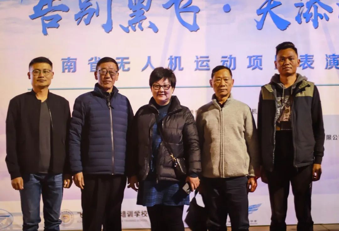 服务涵盖昆明无人机培训、昆明保安服务、昆明物业服务、昆明宠物医疗美容、昆明职业技能培训服务、昆明广告策划、昆明安防监控。