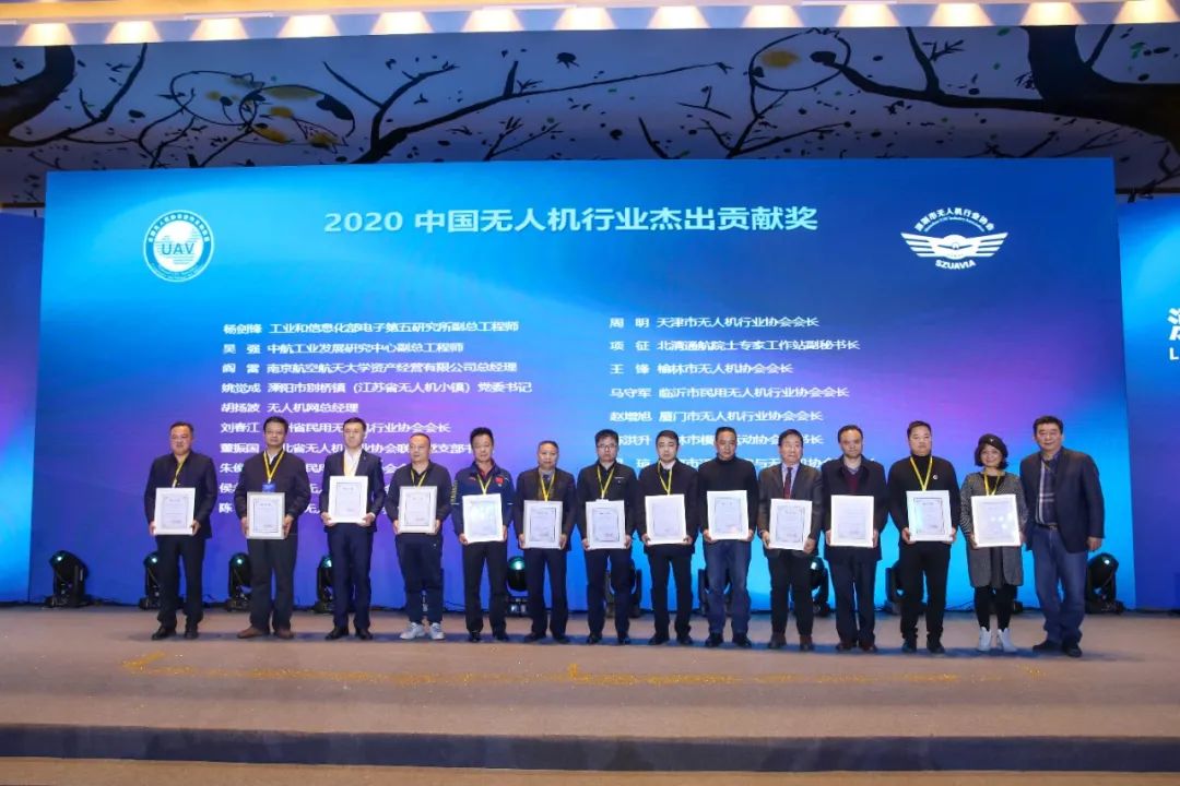 服务涵盖昆明无人机培训、昆明保安服务、昆明物业服务、昆明宠物医疗美容、昆明职业技能培训服务、昆明广告策划、昆明安防监控。