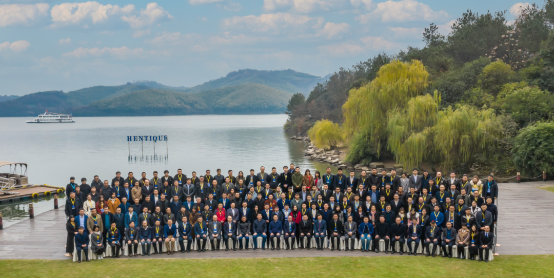 服务涵盖昆明无人机培训、昆明保安服务、昆明物业服务、昆明宠物医疗美容、昆明职业技能培训服务、昆明广告策划、昆明安防监控。