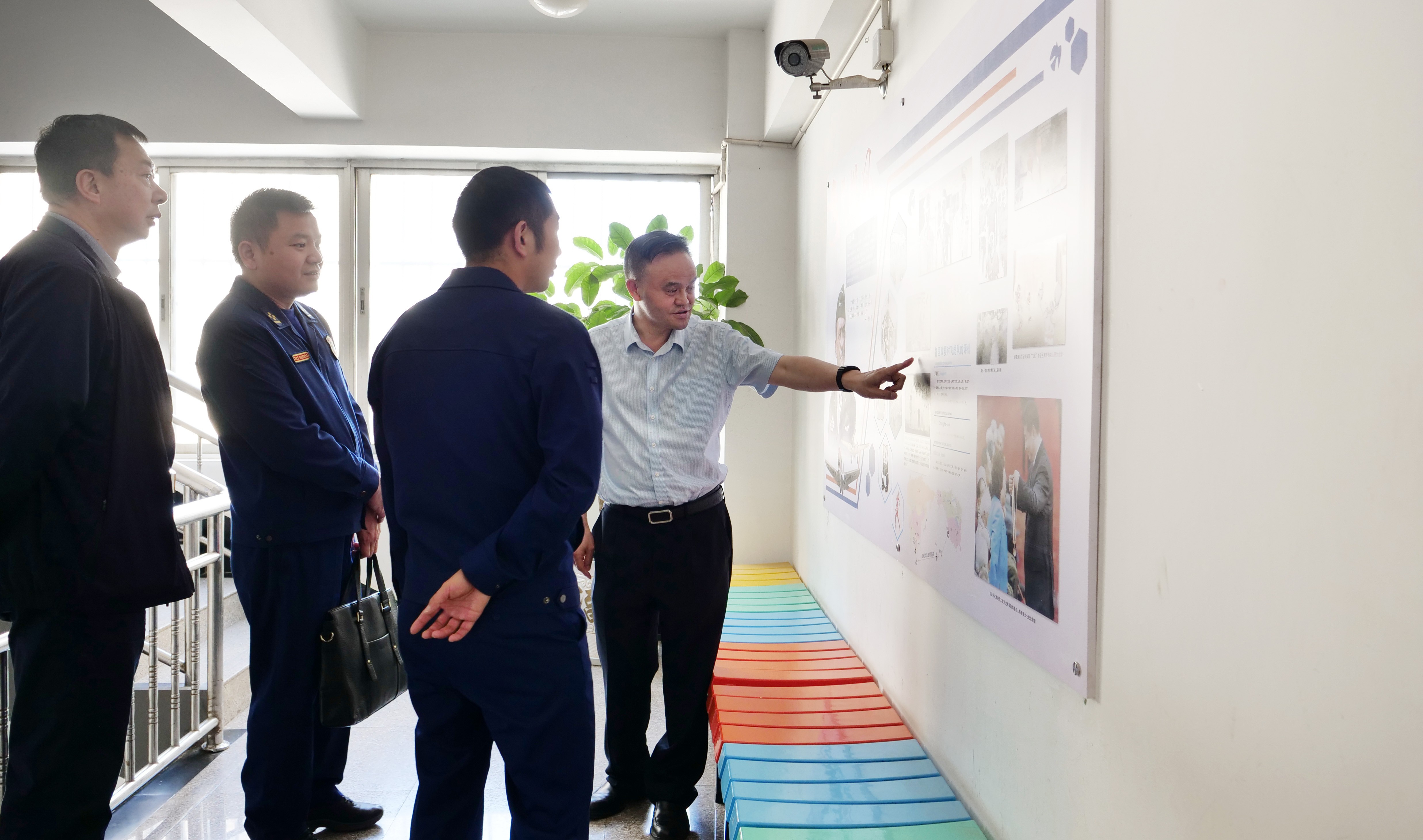 服务涵盖昆明无人机培训、昆明保安服务、昆明物业服务、昆明宠物医疗美容、昆明职业技能培训服务、昆明广告策划、昆明安防监控。