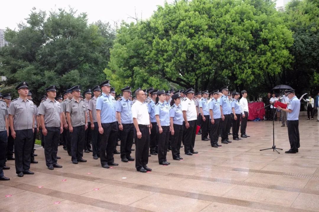 服务涵盖昆明无人机培训、昆明保安服务、昆明物业服务、昆明宠物医疗美容、昆明职业技能培训服务、昆明广告策划、昆明安防监控。