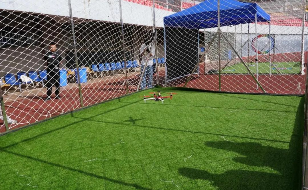 服务涵盖昆明无人机培训、昆明保安服务、昆明物业服务、昆明宠物医疗美容、昆明职业技能培训服务、昆明广告策划、昆明安防监控。