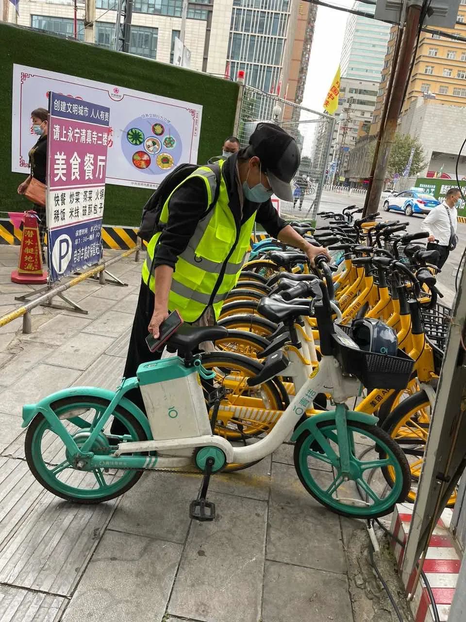 服务涵盖昆明无人机培训、昆明保安服务、昆明物业服务、昆明宠物医疗美容、昆明职业技能培训服务、昆明广告策划、昆明安防监控。