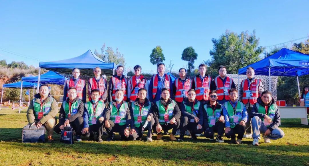 服务涵盖昆明无人机培训、昆明保安服务、昆明物业服务、昆明宠物医疗美容、昆明职业技能培训服务、昆明广告策划、昆明安防监控。