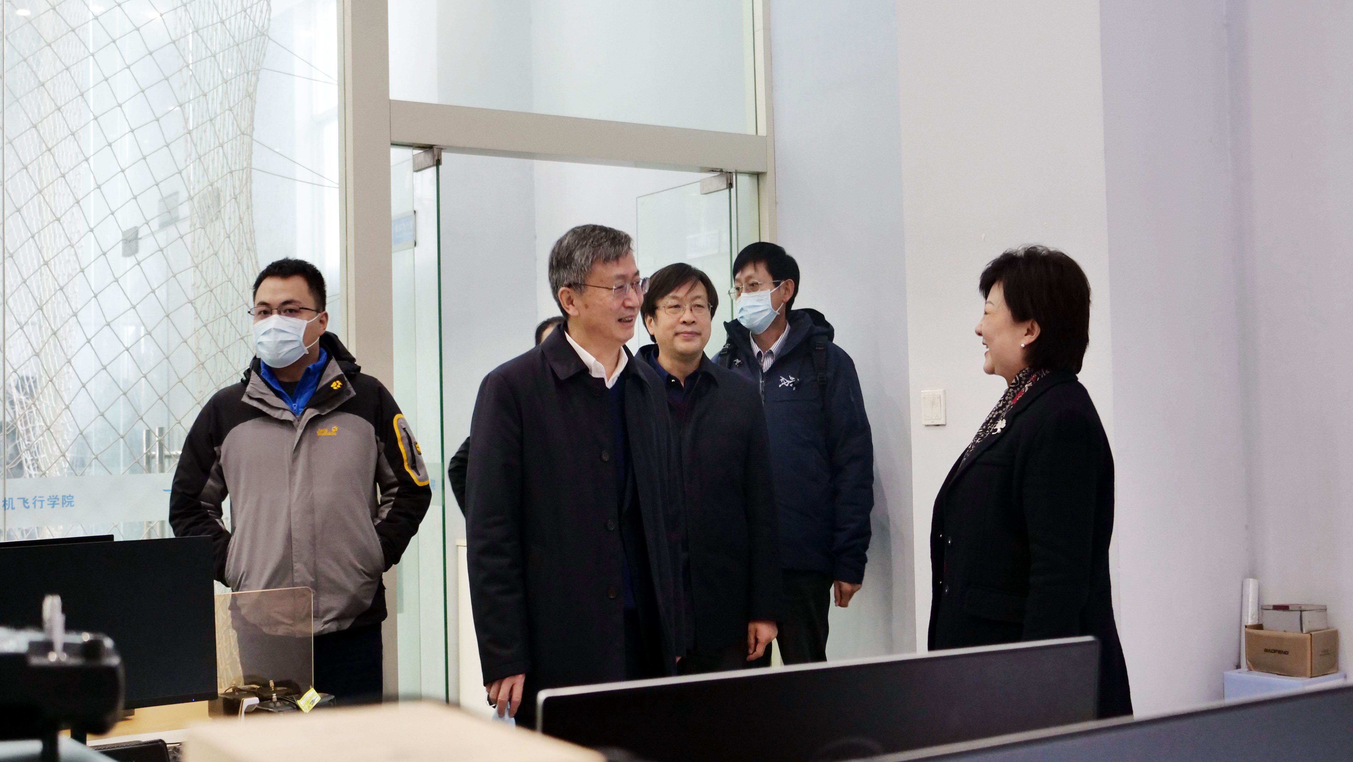 服务涵盖昆明无人机培训、昆明保安服务、昆明物业服务、昆明宠物医疗美容、昆明职业技能培训服务、昆明广告策划、昆明安防监控。