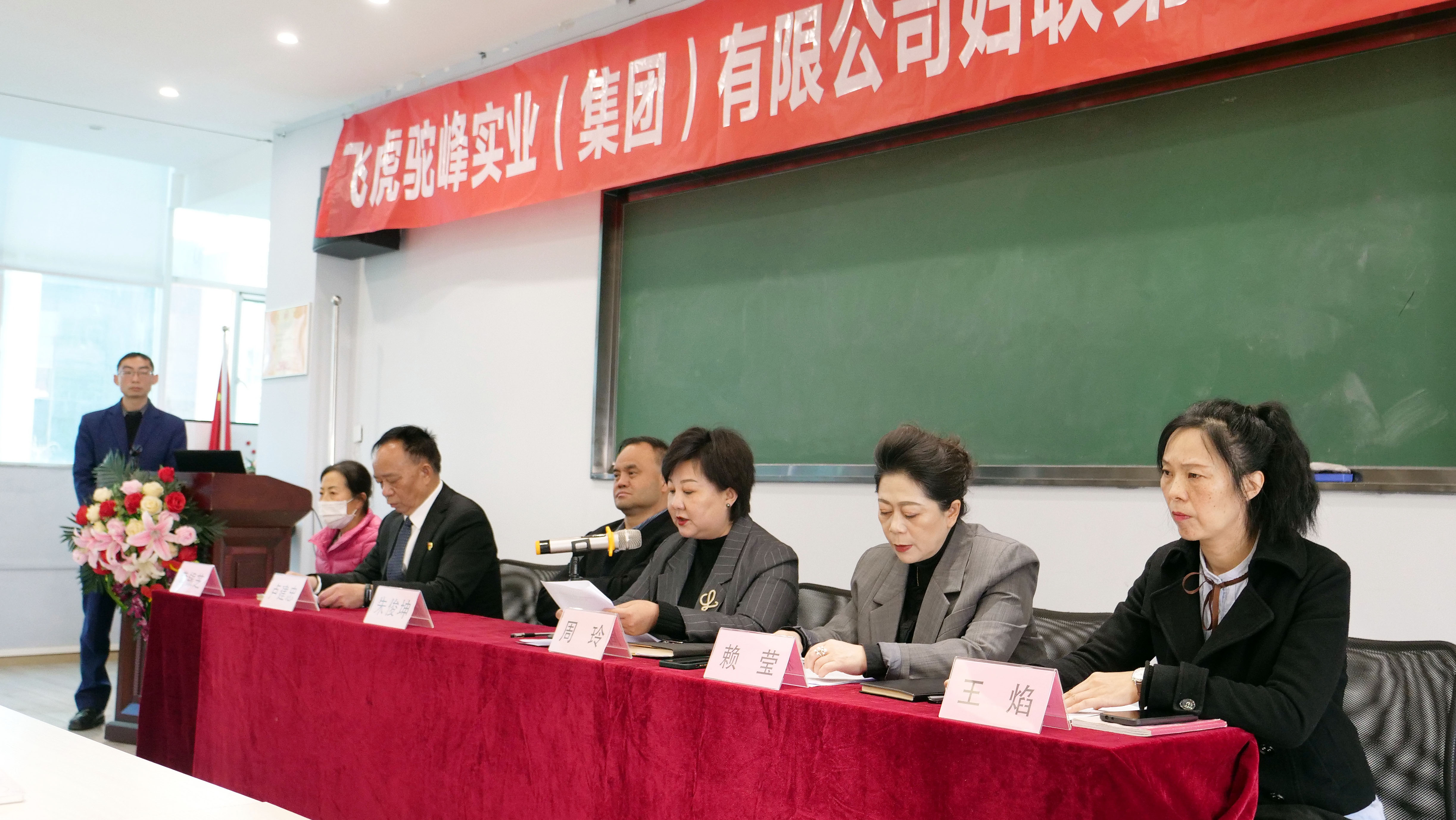 服务涵盖昆明无人机培训、昆明保安服务、昆明物业服务、昆明宠物医疗美容、昆明职业技能培训服务、昆明广告策划、昆明安防监控。