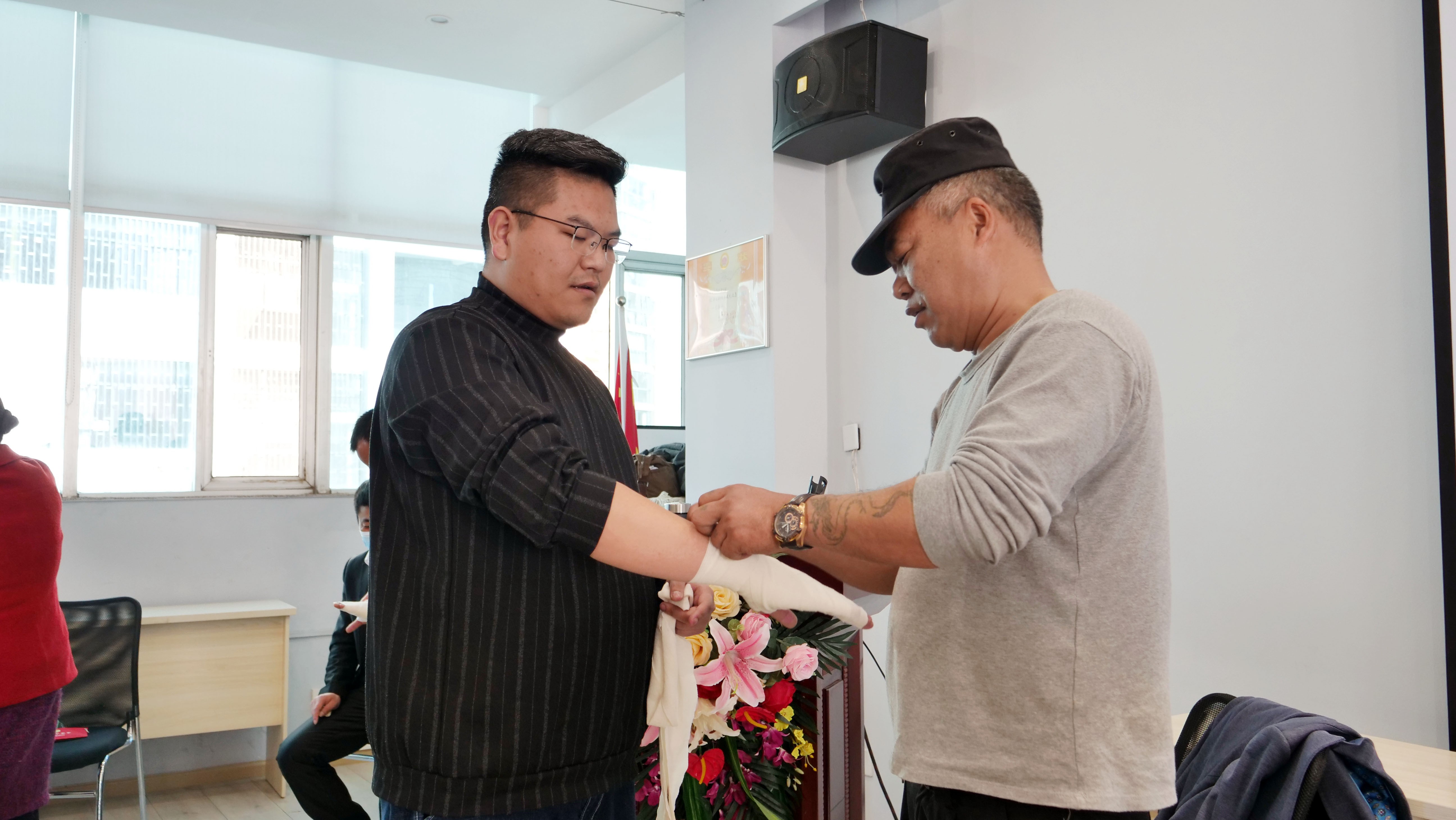 服务涵盖昆明无人机培训、昆明保安服务、昆明物业服务、昆明宠物医疗美容、昆明职业技能培训服务、昆明广告策划、昆明安防监控。