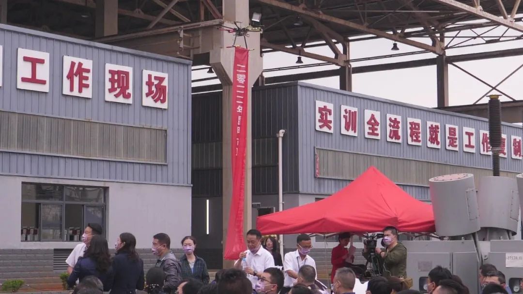 服务涵盖昆明无人机培训、昆明保安服务、昆明物业服务、昆明宠物医疗美容、昆明职业技能培训服务、昆明广告策划、昆明安防监控。