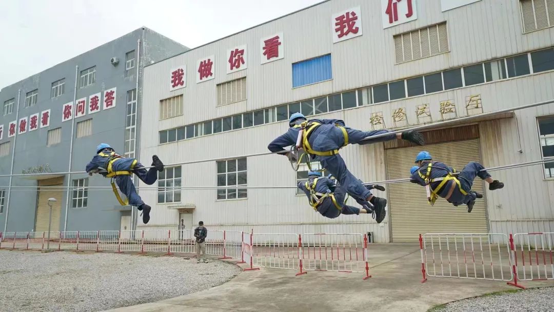 服务涵盖昆明无人机培训、昆明保安服务、昆明物业服务、昆明宠物医疗美容、昆明职业技能培训服务、昆明广告策划、昆明安防监控。