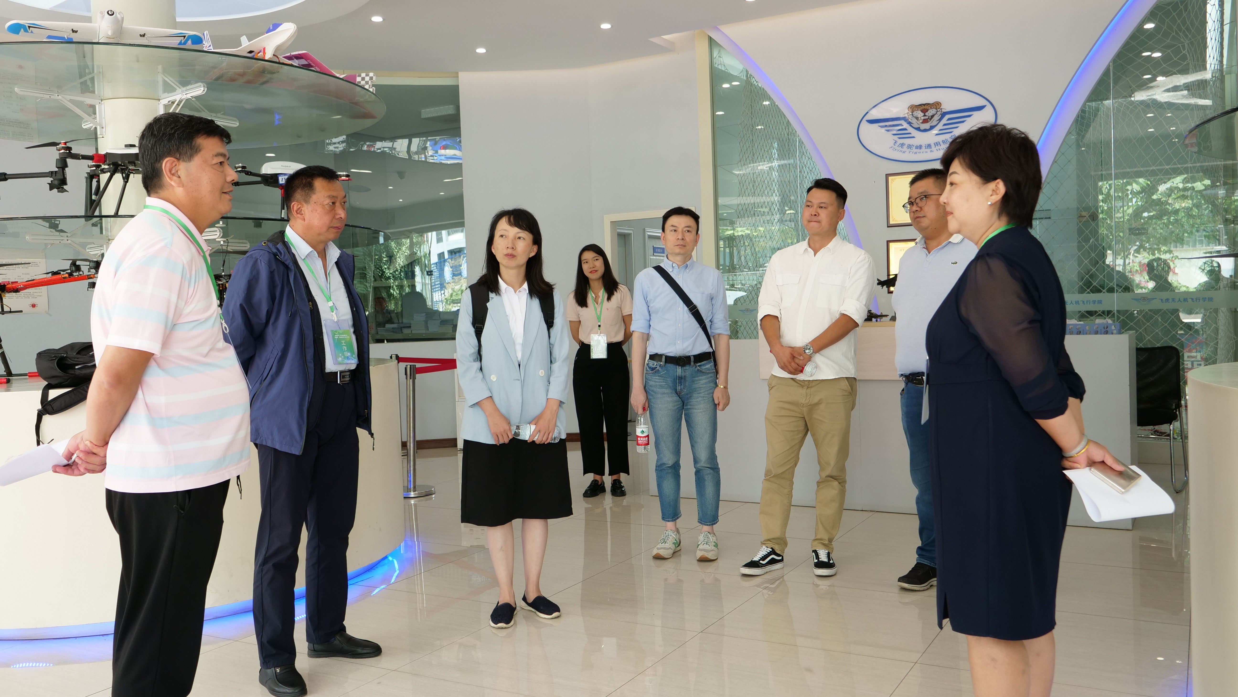 服务涵盖昆明无人机培训、昆明保安服务、昆明物业服务、昆明宠物医疗美容、昆明职业技能培训服务、昆明广告策划、昆明安防监控。