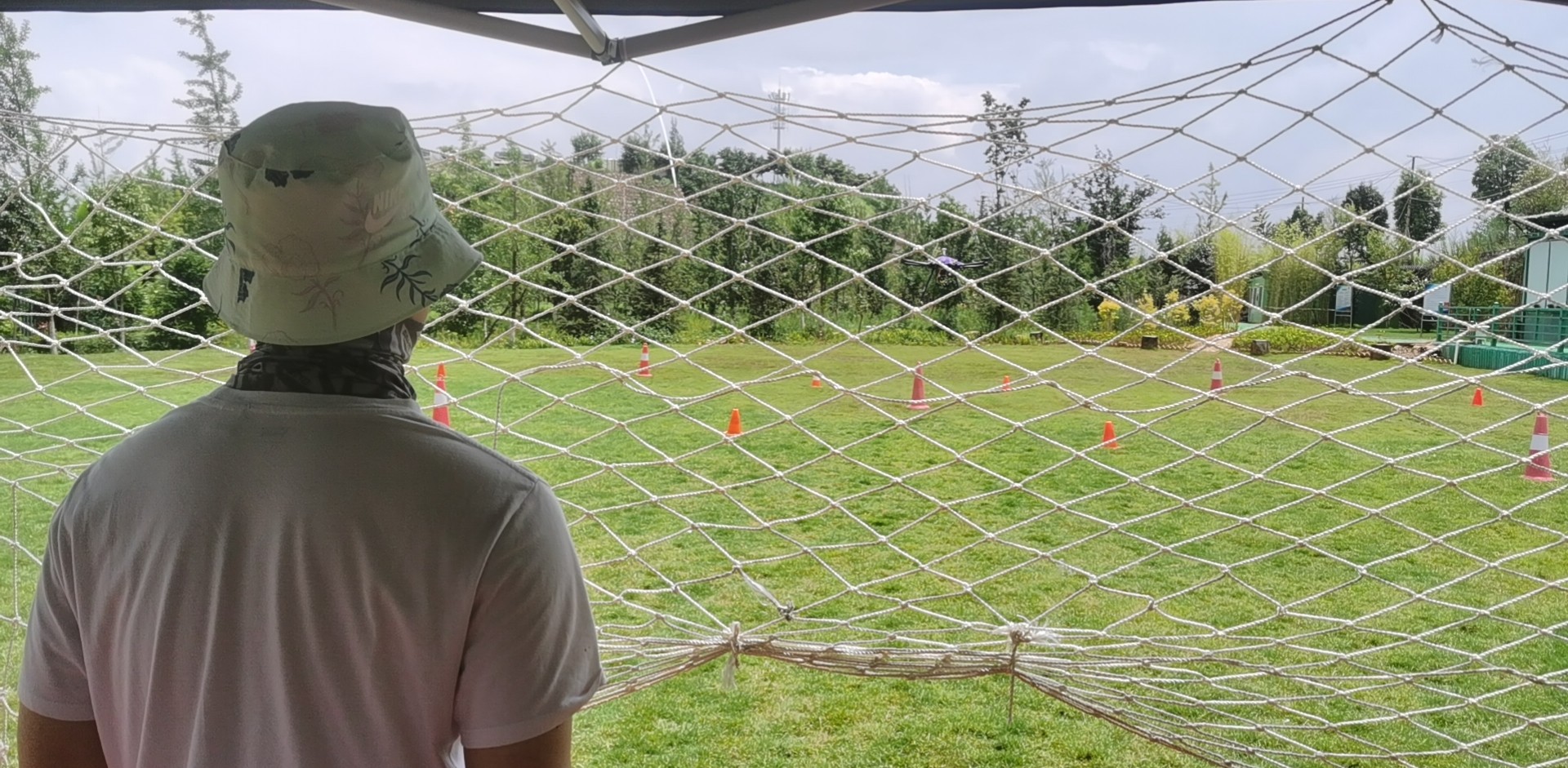 服务涵盖昆明无人机培训、昆明保安服务、昆明物业服务、昆明宠物医疗美容、昆明职业技能培训服务、昆明广告策划、昆明安防监控。