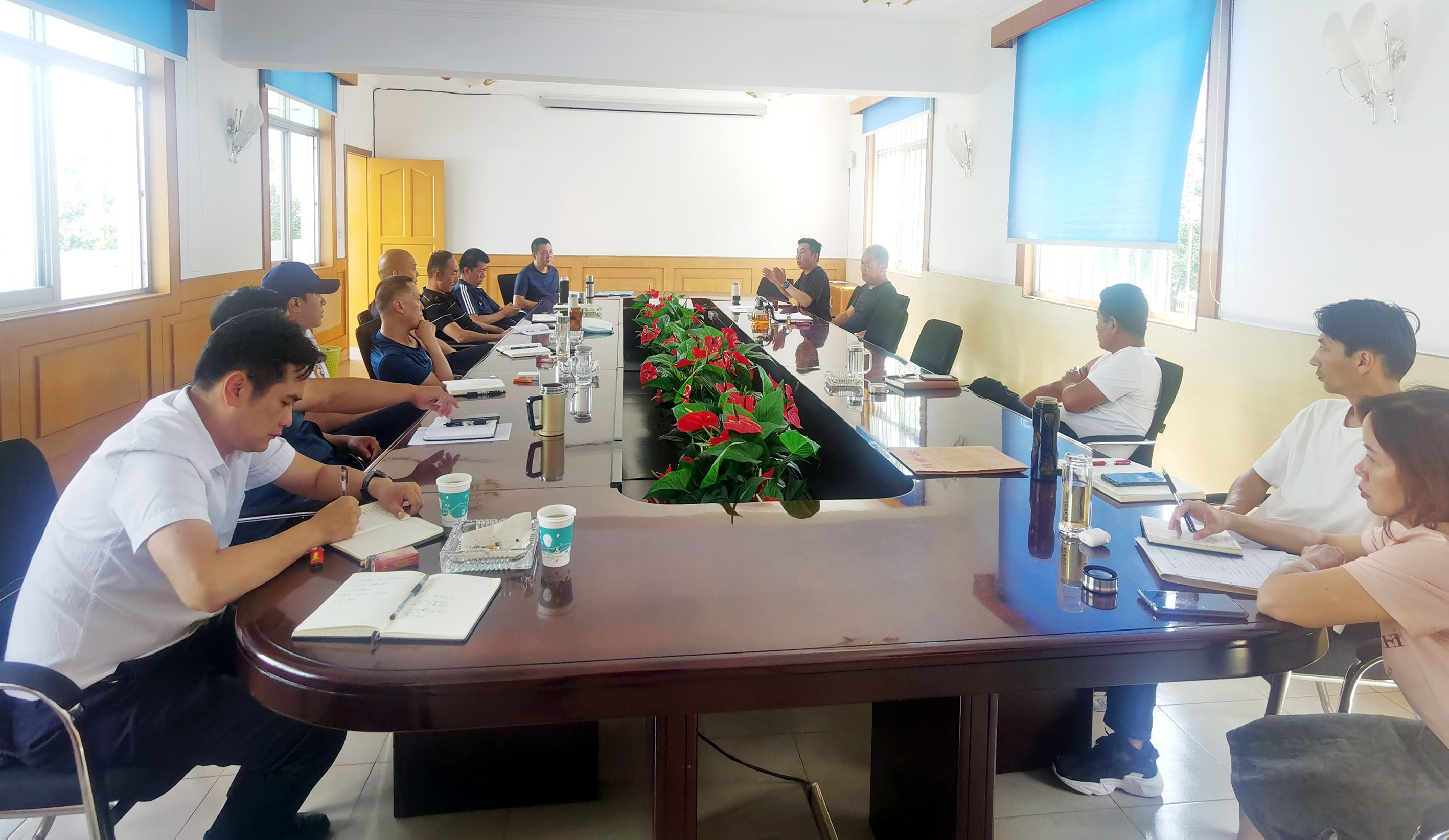 服务涵盖昆明无人机培训、昆明保安服务、昆明物业服务、昆明宠物医疗美容、昆明职业技能培训服务、昆明广告策划、昆明安防监控。