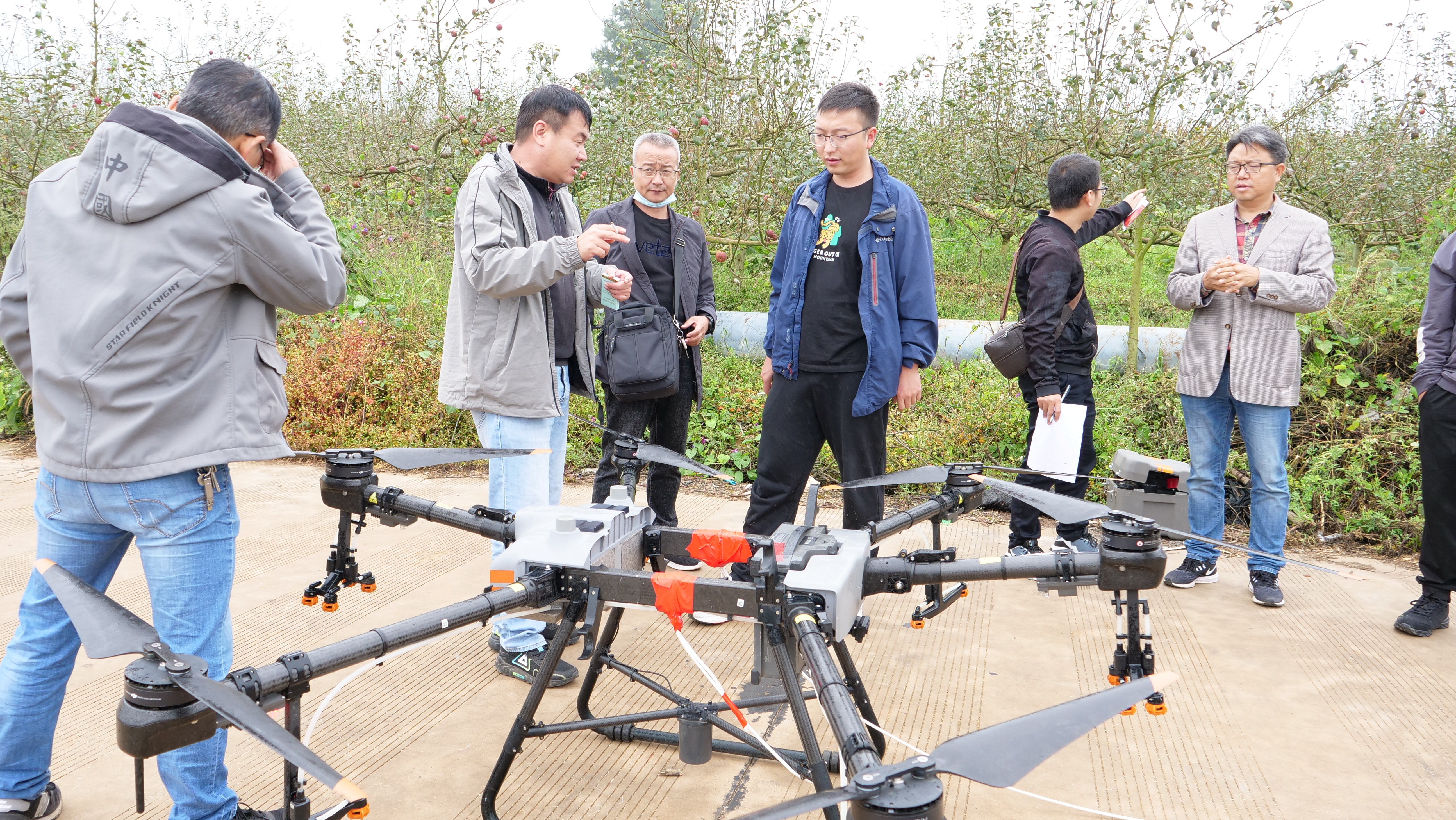 服务涵盖昆明无人机培训、昆明保安服务、昆明物业服务、昆明宠物医疗美容、昆明职业技能培训服务、昆明广告策划、昆明安防监控。