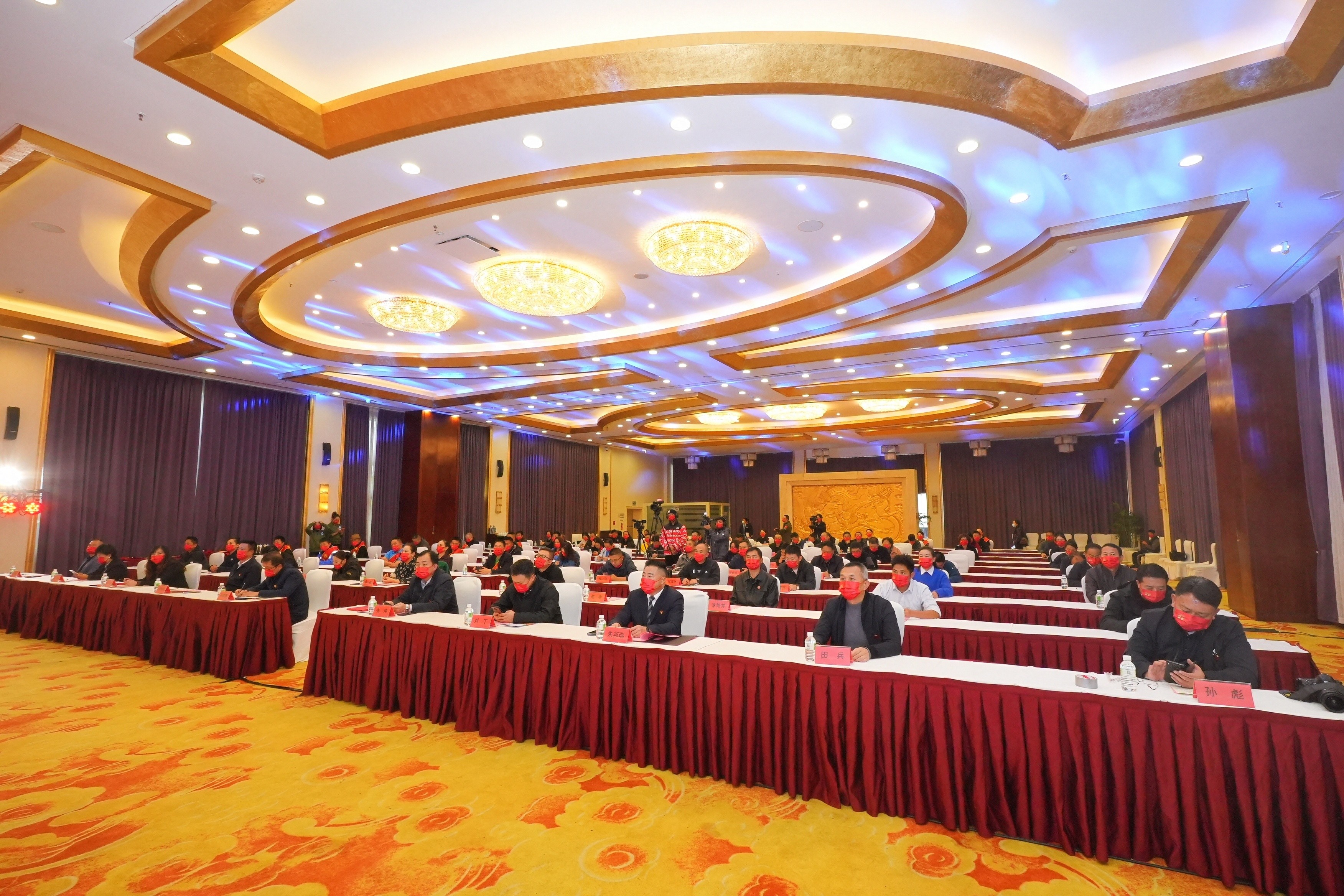 服务涵盖昆明无人机培训、昆明保安服务、昆明物业服务、昆明宠物医疗美容、昆明职业技能培训服务、昆明广告策划、昆明安防监控。