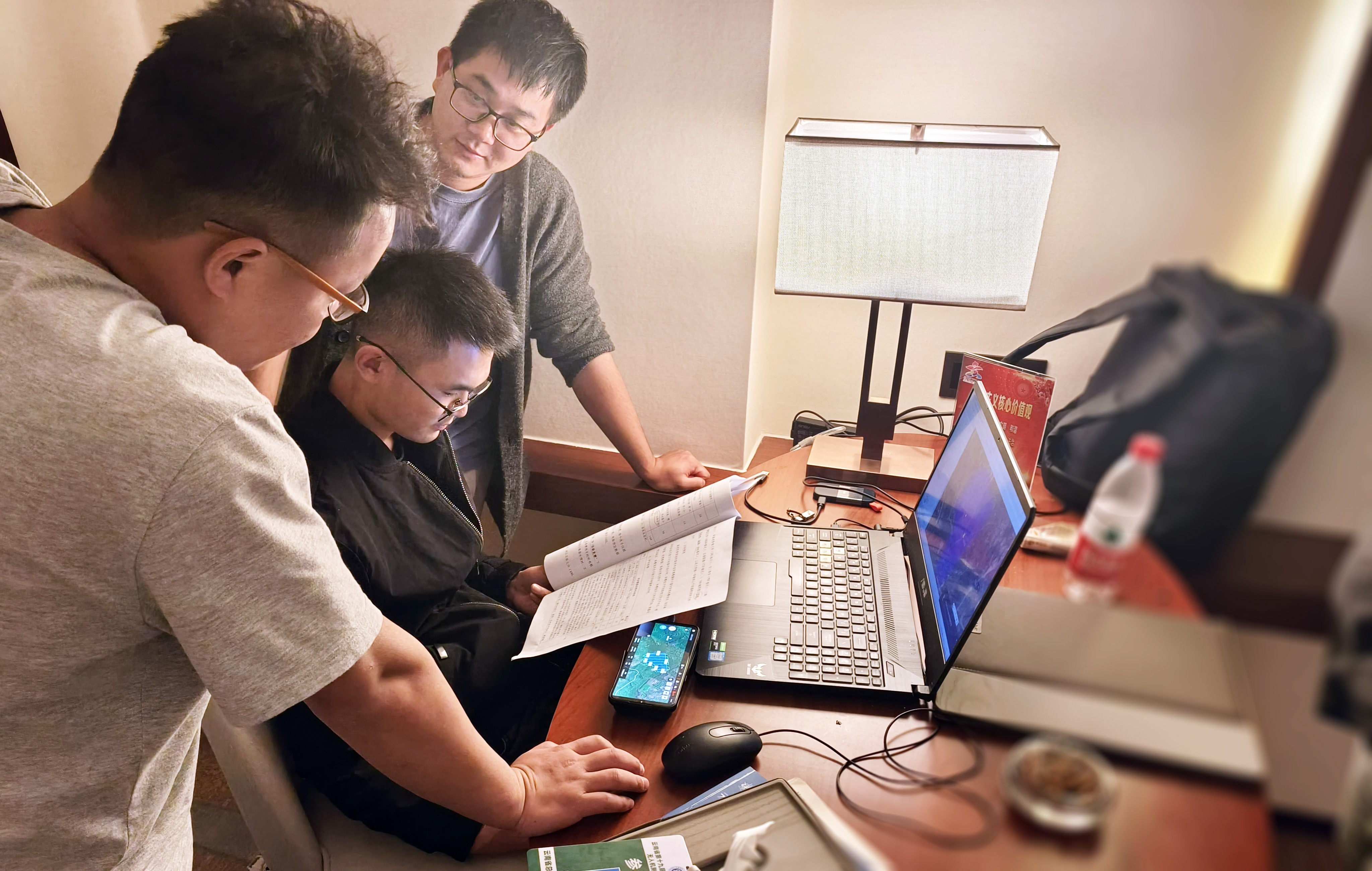 服务涵盖昆明无人机培训、昆明保安服务、昆明物业服务、昆明宠物医疗美容、昆明职业技能培训服务、昆明广告策划、昆明安防监控。