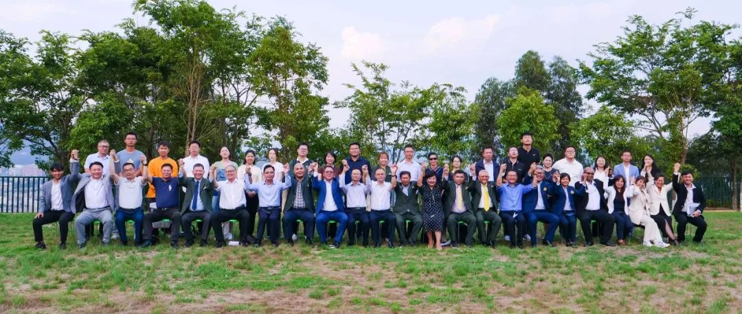 服务涵盖昆明无人机培训、昆明保安服务、昆明物业服务、昆明宠物医疗美容、昆明职业技能培训服务、昆明广告策划、昆明安防监控。