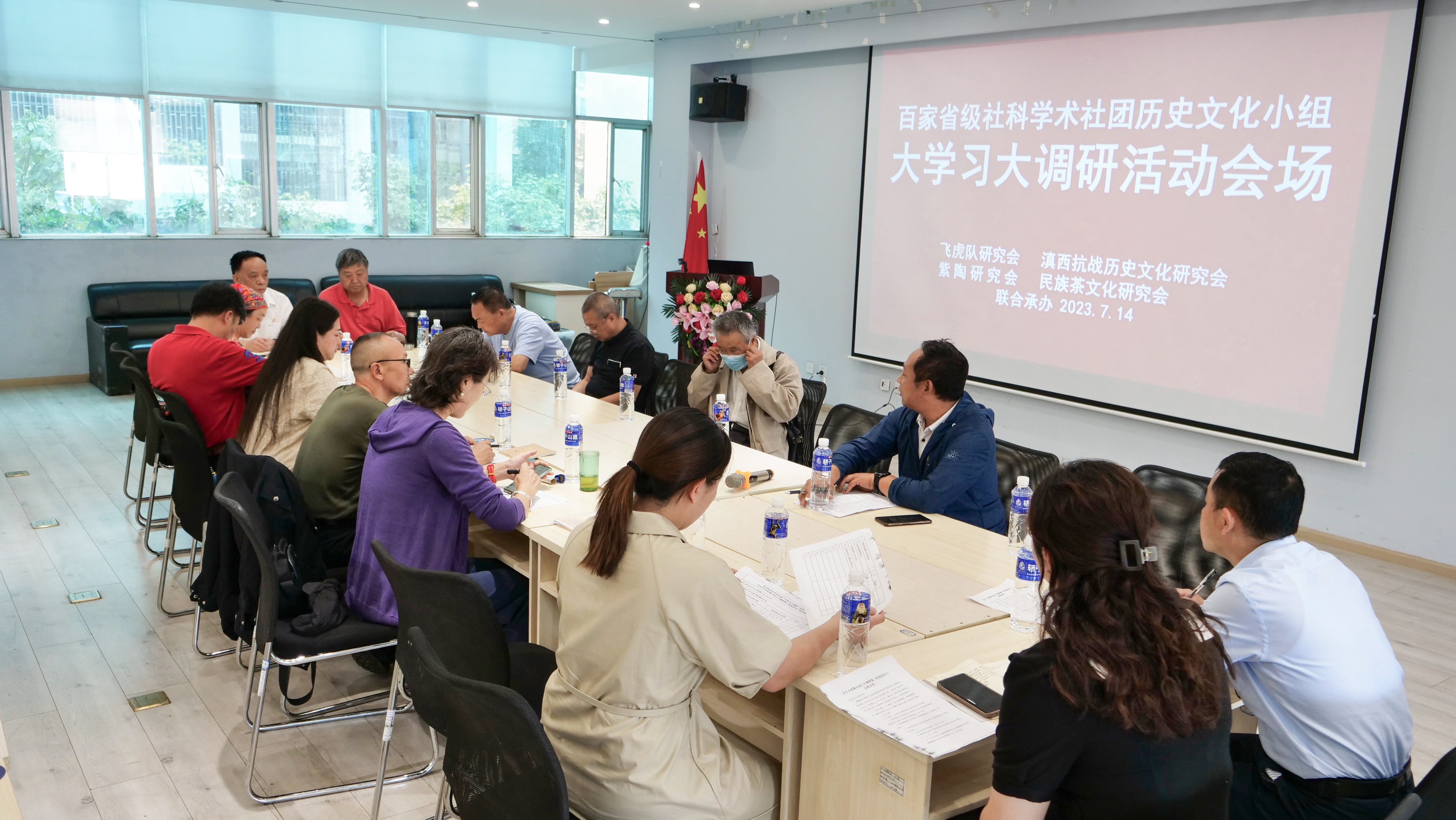 服务涵盖昆明无人机培训、昆明保安服务、昆明物业服务、昆明宠物医疗美容、昆明职业技能培训服务、昆明广告策划、昆明安防监控。