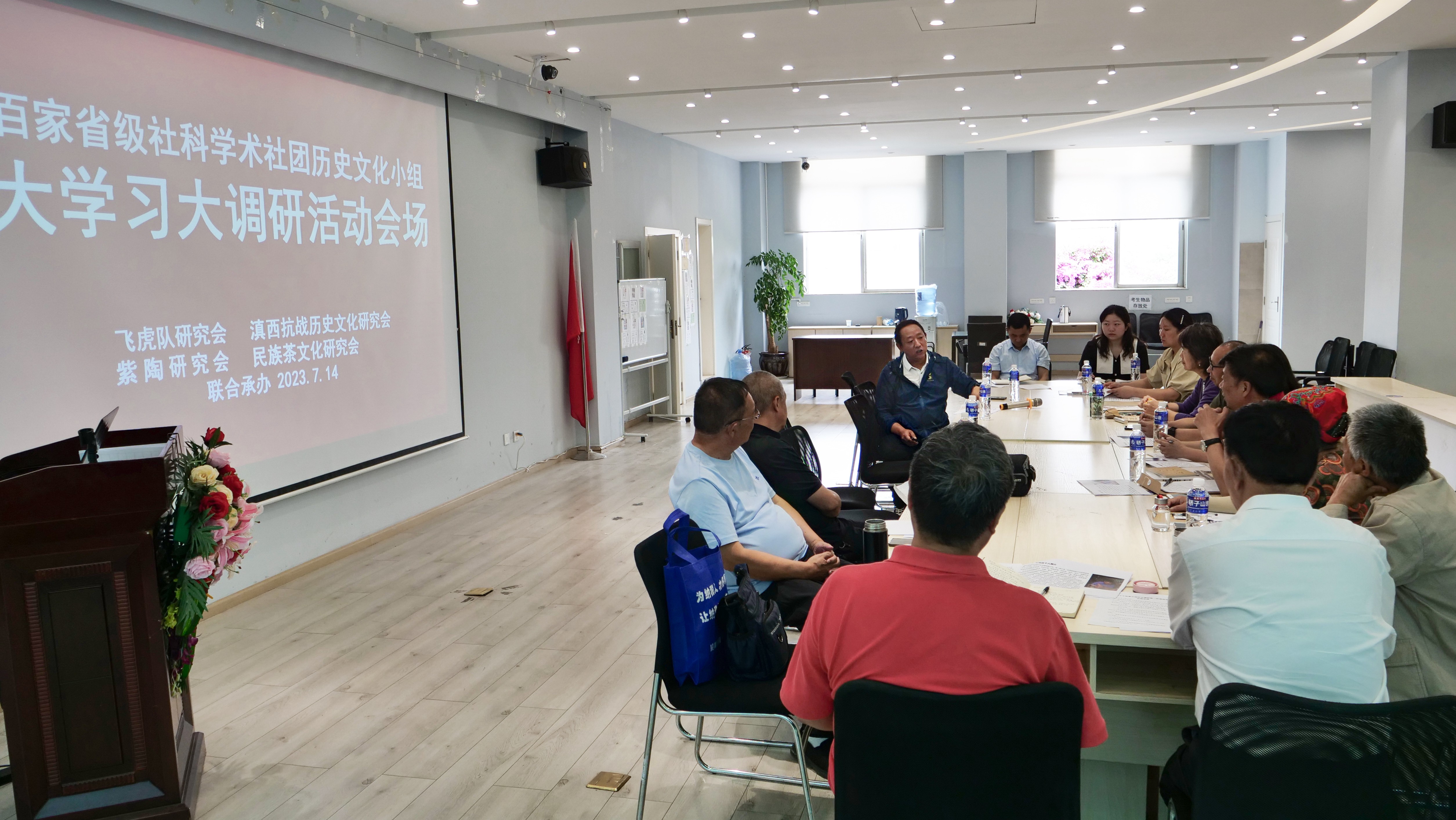 服务涵盖昆明无人机培训、昆明保安服务、昆明物业服务、昆明宠物医疗美容、昆明职业技能培训服务、昆明广告策划、昆明安防监控。