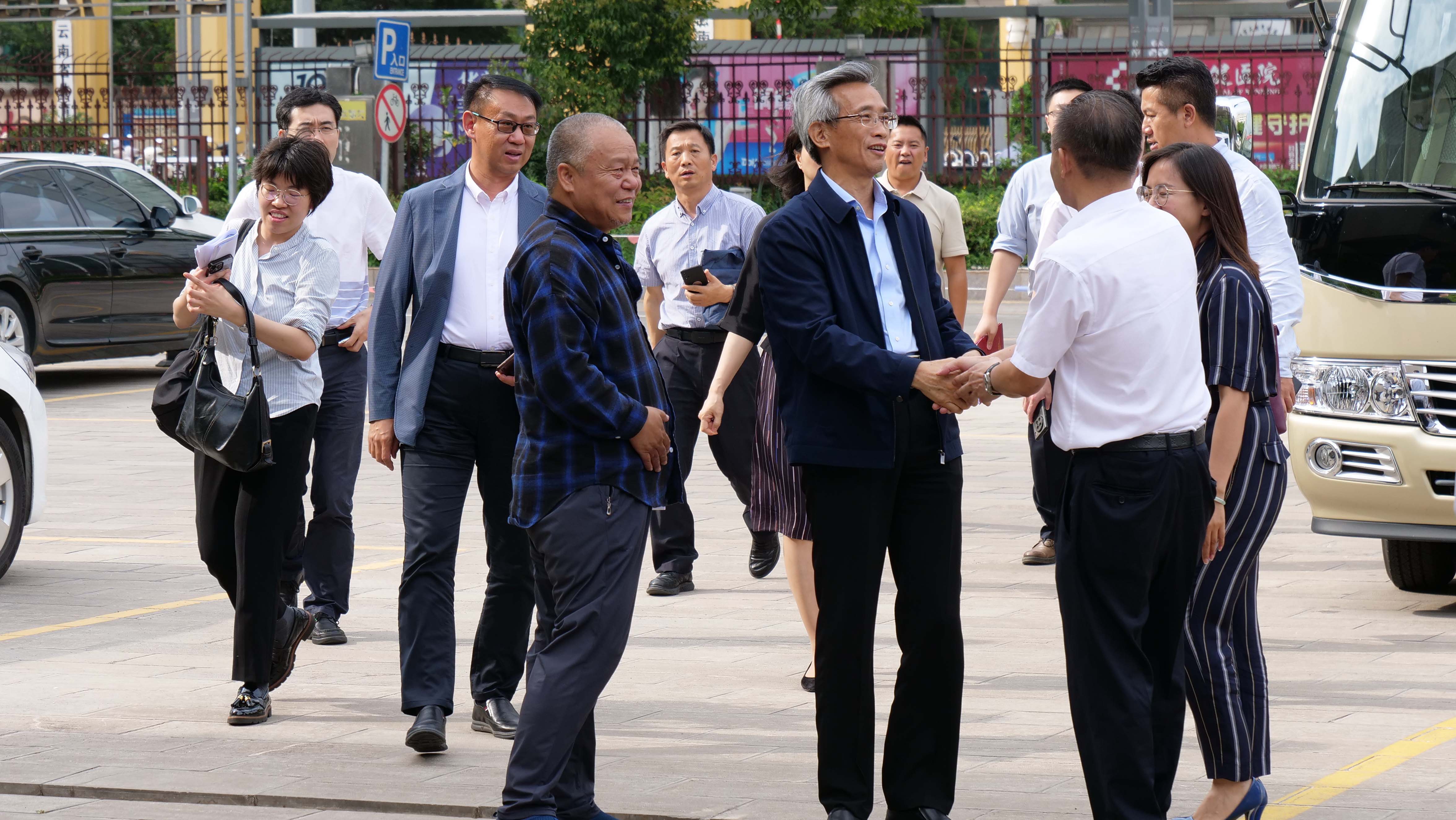 服务涵盖昆明无人机培训、昆明保安服务、昆明物业服务、昆明宠物医疗美容、昆明职业技能培训服务、昆明广告策划、昆明安防监控。