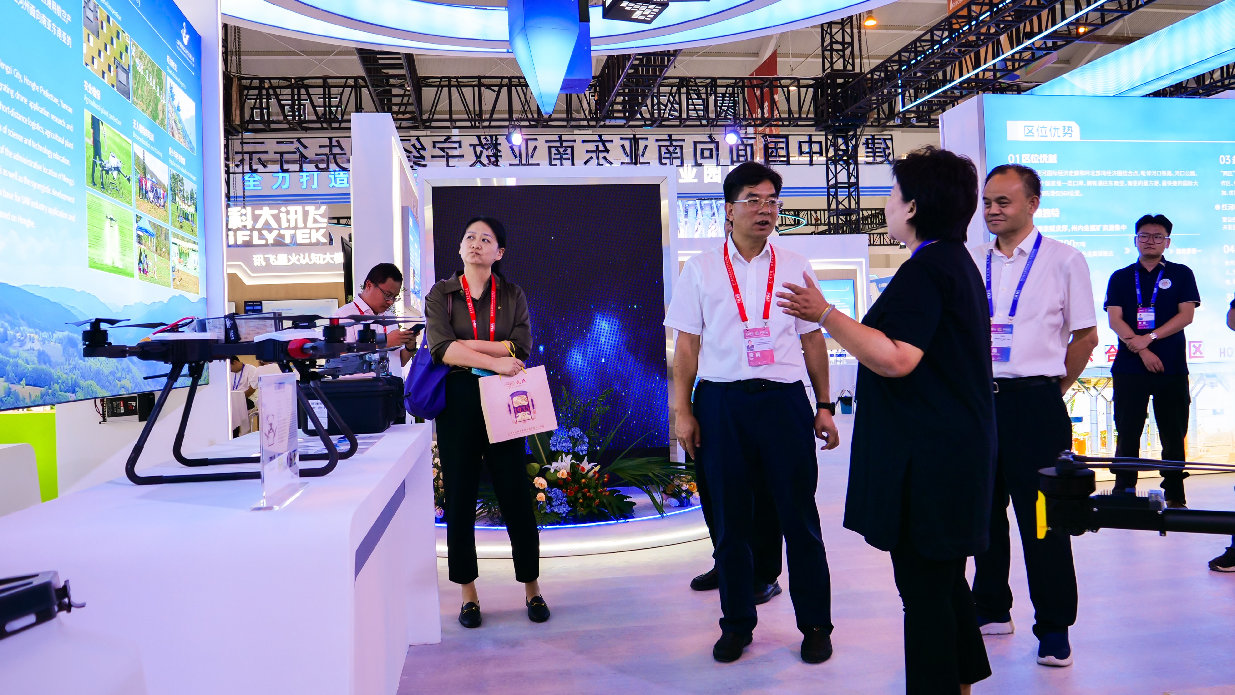 服务涵盖昆明无人机培训、昆明保安服务、昆明物业服务、昆明宠物医疗美容、昆明职业技能培训服务、昆明广告策划、昆明安防监控。