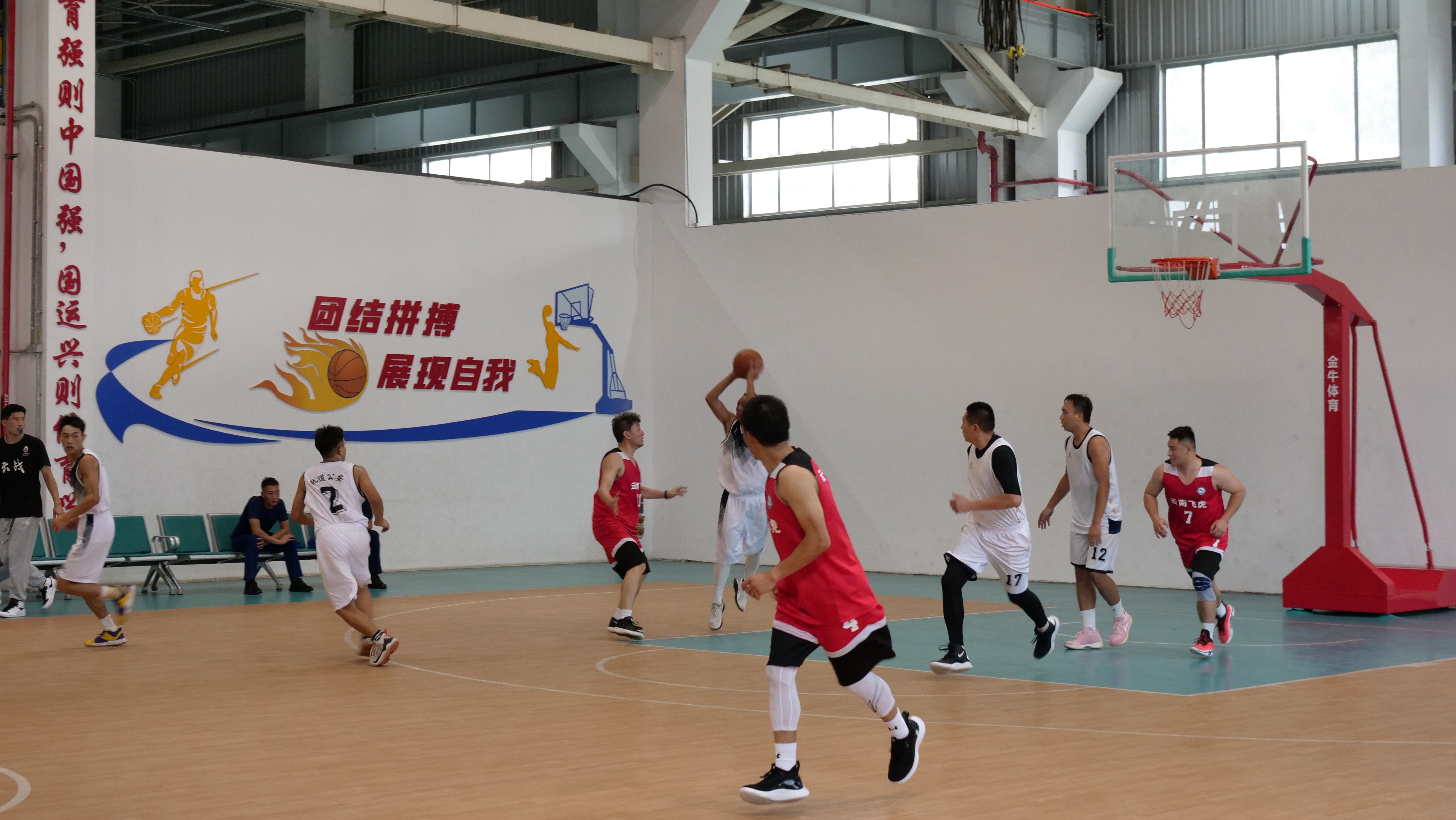 服务涵盖昆明无人机培训、昆明保安服务、昆明物业服务、昆明宠物医疗美容、昆明职业技能培训服务、昆明广告策划、昆明安防监控。