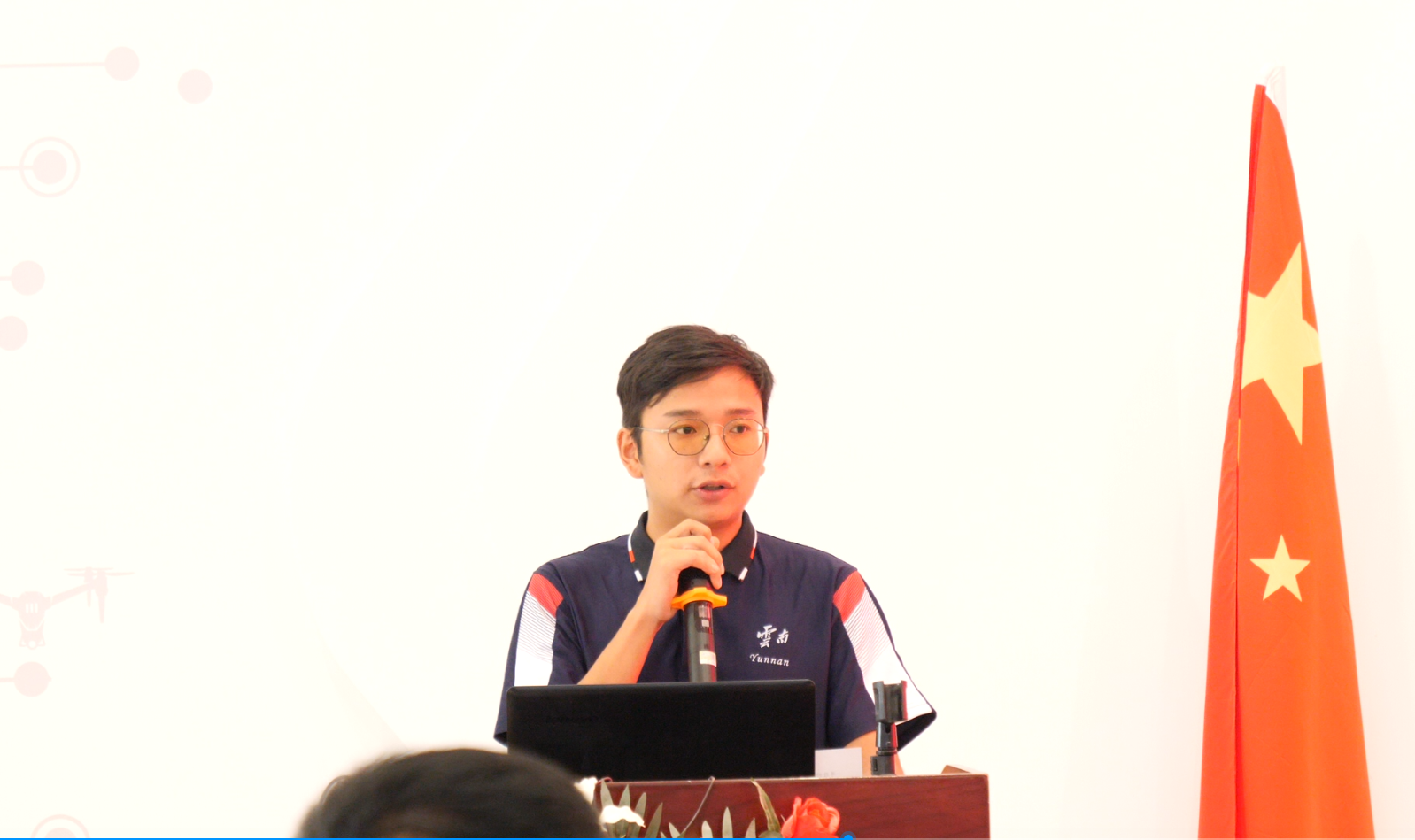 服务涵盖昆明无人机培训、昆明保安服务、昆明物业服务、昆明宠物医疗美容、昆明职业技能培训服务、昆明广告策划、昆明安防监控。