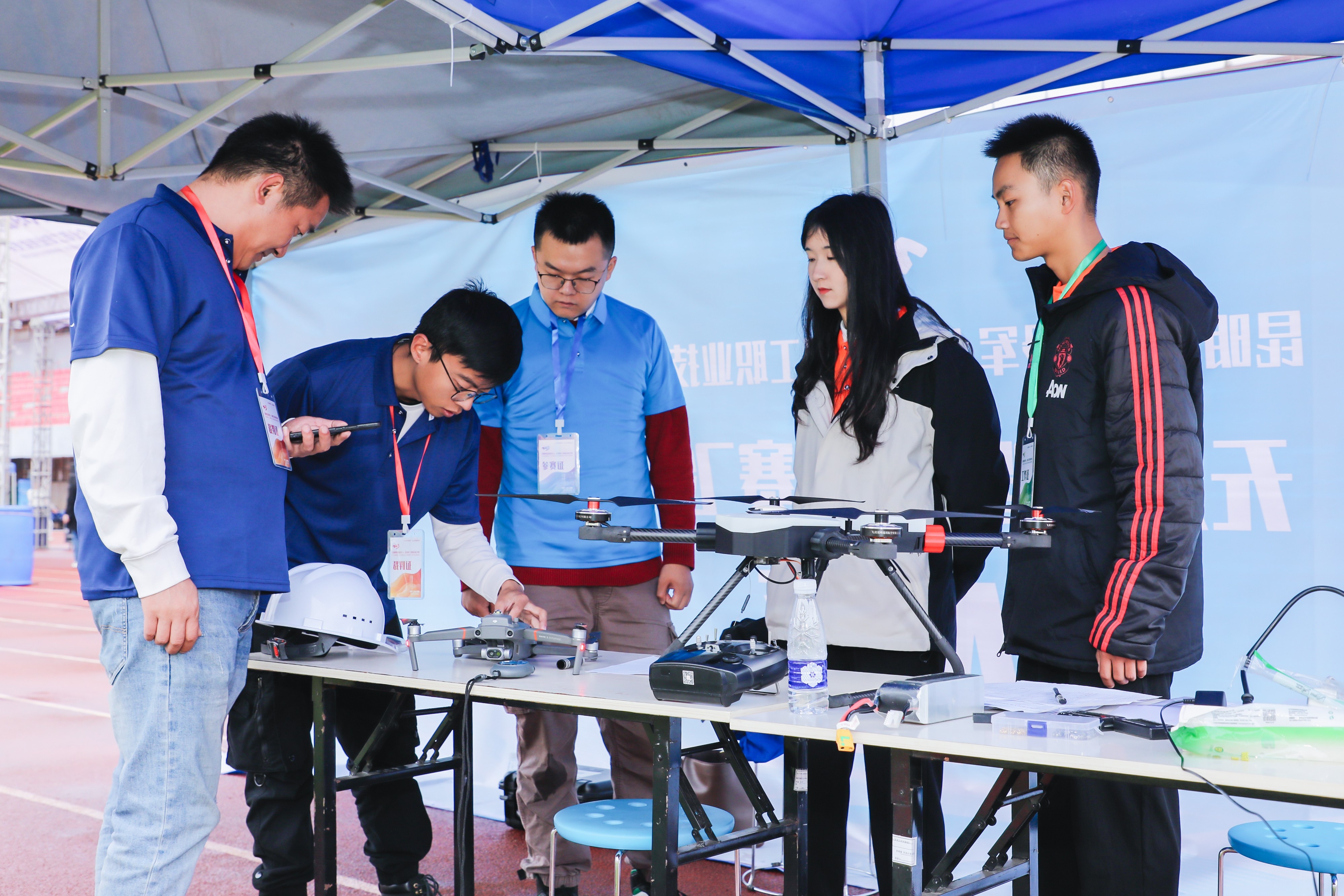 服务涵盖昆明无人机培训、昆明保安服务、昆明物业服务、昆明宠物医疗美容、昆明职业技能培训服务、昆明广告策划、昆明安防监控。