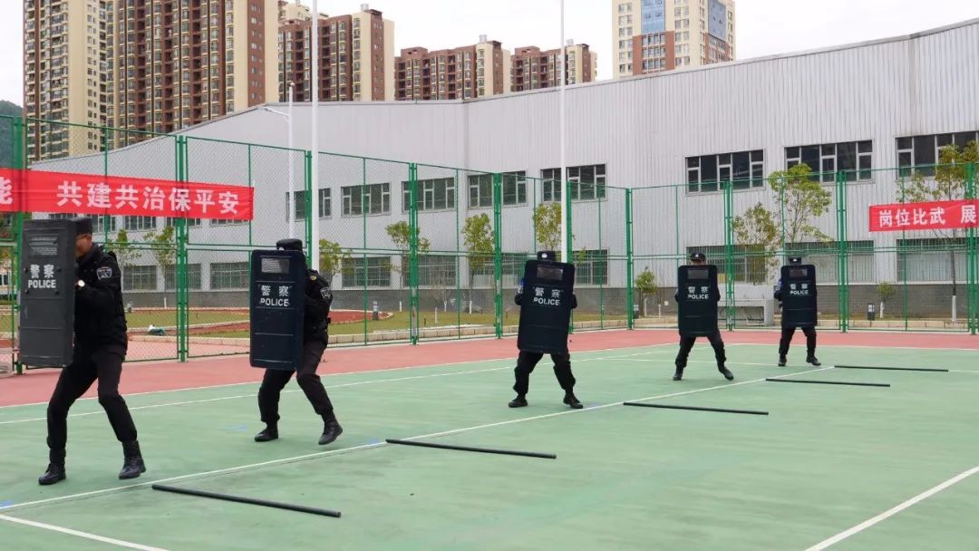 服务涵盖昆明无人机培训、昆明保安服务、昆明物业服务、昆明宠物医疗美容、昆明职业技能培训服务、昆明广告策划、昆明安防监控。