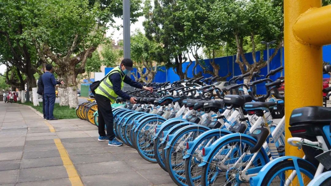 服务涵盖昆明无人机培训、昆明保安服务、昆明物业服务、昆明宠物医疗美容、昆明职业技能培训服务、昆明广告策划、昆明安防监控。