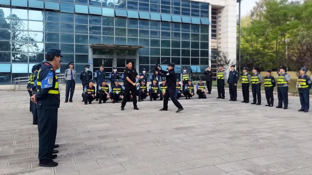 服务涵盖昆明无人机培训、昆明保安服务、昆明物业服务、昆明宠物医疗美容、昆明职业技能培训服务、昆明广告策划、昆明安防监控。