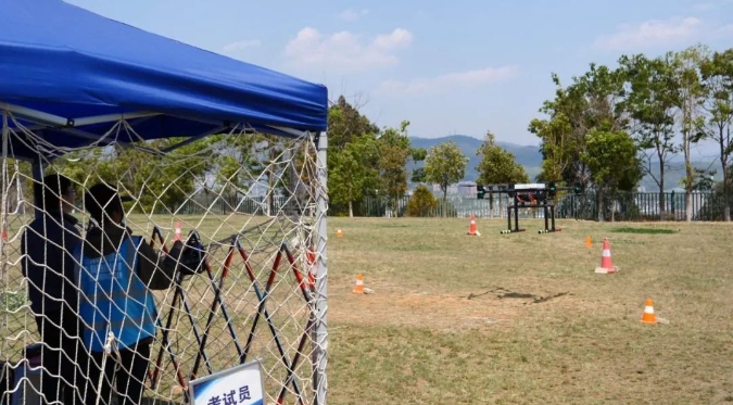 服务涵盖昆明无人机培训、昆明保安服务、昆明物业服务、昆明宠物医疗美容、昆明职业技能培训服务、昆明广告策划、昆明安防监控。