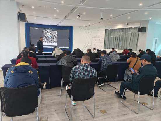 服务涵盖昆明无人机培训、昆明保安服务、昆明物业服务、昆明宠物医疗美容、昆明职业技能培训服务、昆明广告策划、昆明安防监控。