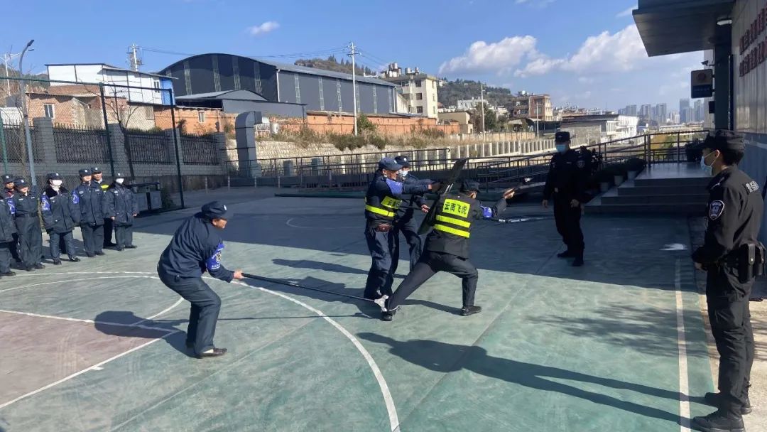 服务涵盖昆明无人机培训、昆明保安服务、昆明物业服务、昆明宠物医疗美容、昆明职业技能培训服务、昆明广告策划、昆明安防监控。