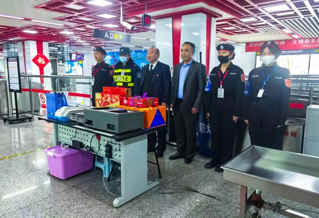 服务涵盖昆明无人机培训、昆明保安服务、昆明物业服务、昆明宠物医疗美容、昆明职业技能培训服务、昆明广告策划、昆明安防监控。