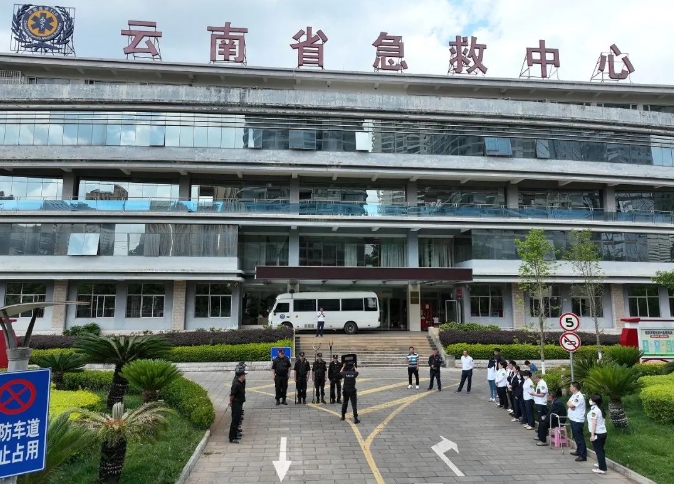 服务涵盖昆明无人机培训、昆明保安服务、昆明物业服务、昆明宠物医疗美容、昆明职业技能培训服务、昆明广告策划、昆明安防监控。