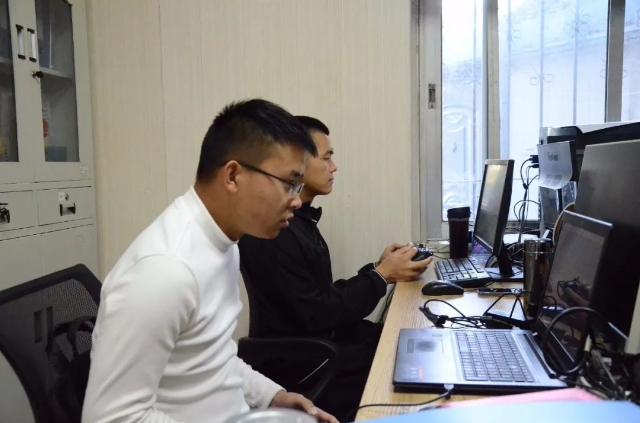 服务涵盖昆明无人机培训、昆明保安服务、昆明物业服务、昆明宠物医疗美容、昆明职业技能培训服务、昆明广告策划、昆明安防监控。