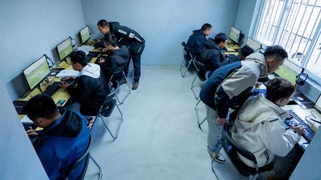 服务涵盖昆明无人机培训、昆明保安服务、昆明物业服务、昆明宠物医疗美容、昆明职业技能培训服务、昆明广告策划、昆明安防监控。