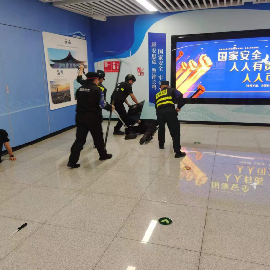 服务涵盖昆明无人机培训、昆明保安服务、昆明物业服务、昆明宠物医疗美容、昆明职业技能培训服务、昆明广告策划、昆明安防监控。