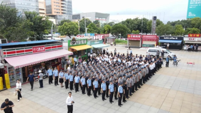 服务涵盖昆明无人机培训、昆明保安服务、昆明物业服务、昆明宠物医疗美容、昆明职业技能培训服务、昆明广告策划、昆明安防监控。