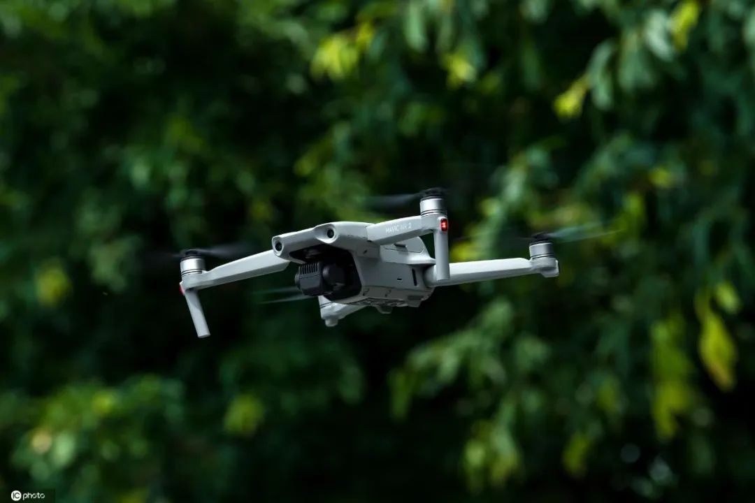 服务涵盖昆明无人机培训、昆明保安服务、昆明物业服务、昆明宠物医疗美容、昆明职业技能培训服务、昆明广告策划、昆明安防监控。