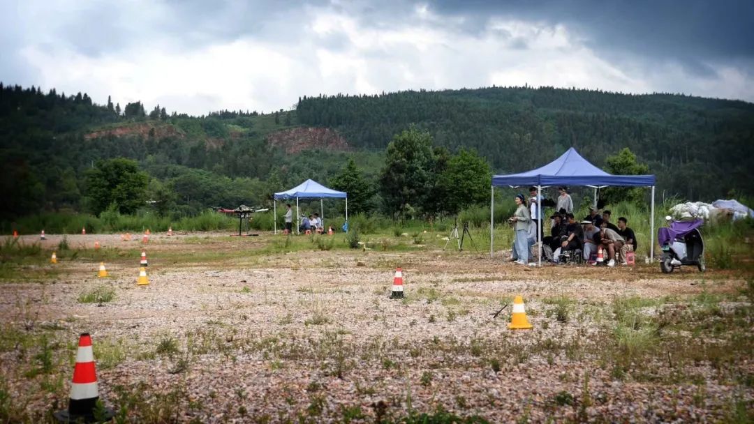 服务涵盖昆明无人机培训、昆明保安服务、昆明物业服务、昆明宠物医疗美容、昆明职业技能培训服务、昆明广告策划、昆明安防监控。